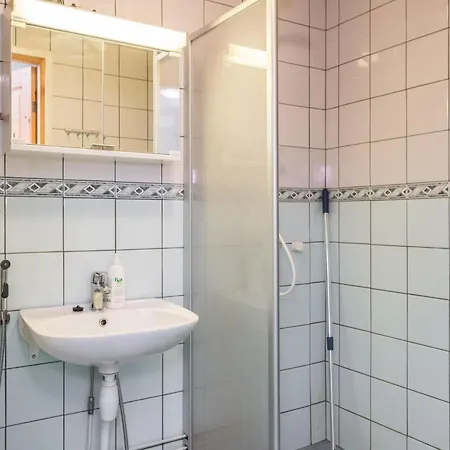 Kylpylaen Ullanrinne 12 C By Interhome * Ikalis