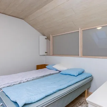 別荘 Kylpylaen Ullanrinne 12 C By Interhome *